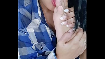 Allison Vega Brinca Sozinha Com Os Pés Enquanto Se Masturba