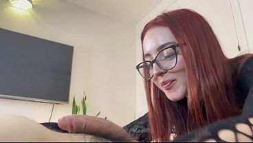 Garota De 19 Anos Ruiva Faz Boquete E Engole Gozada Toda